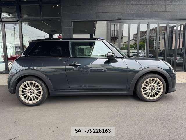 Bmw MINI 2024-10 7902960-3