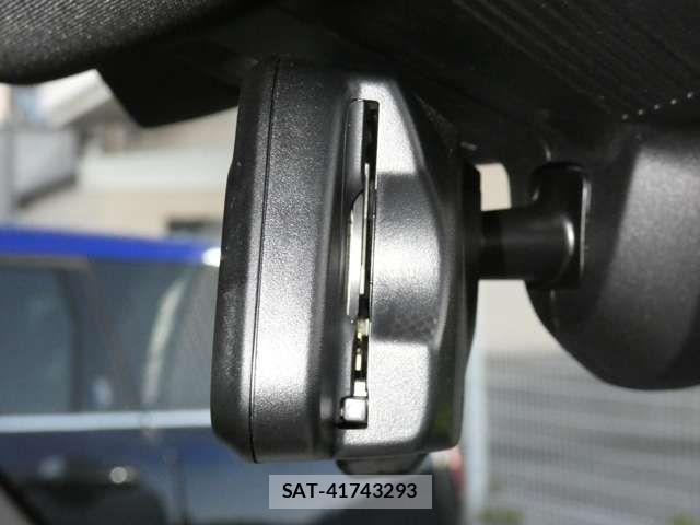 Bmw MINI 2025-12 7902956-13