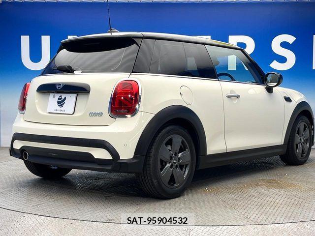 Bmw MINI 2022-06 7962623-18