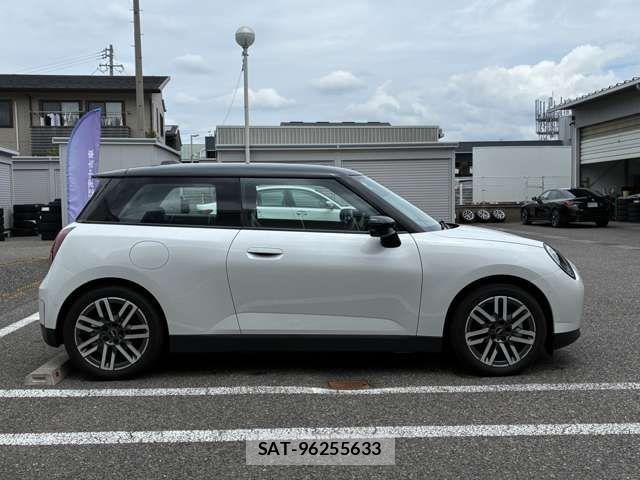Bmw MINI 2025-06 7979993-5