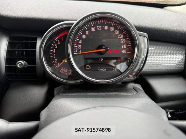 Bmw MINI 2018-06 7979994-18
