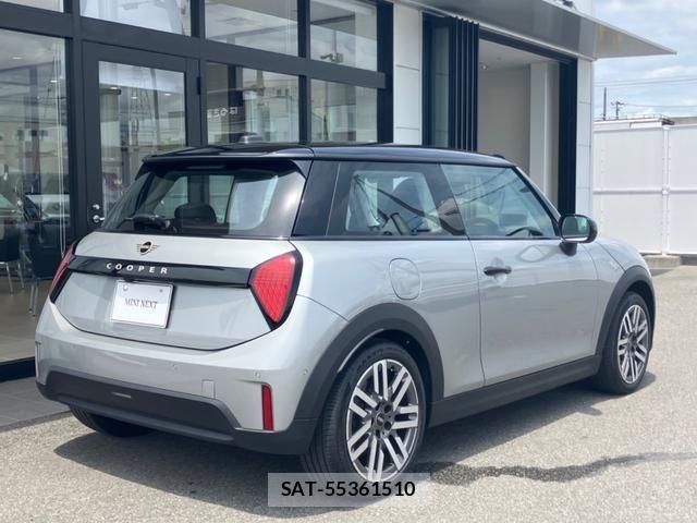 Bmw MINI 2024-10 7979992-2