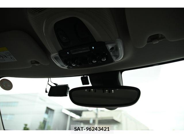 Bmw MINI 2021-11 7979995-16