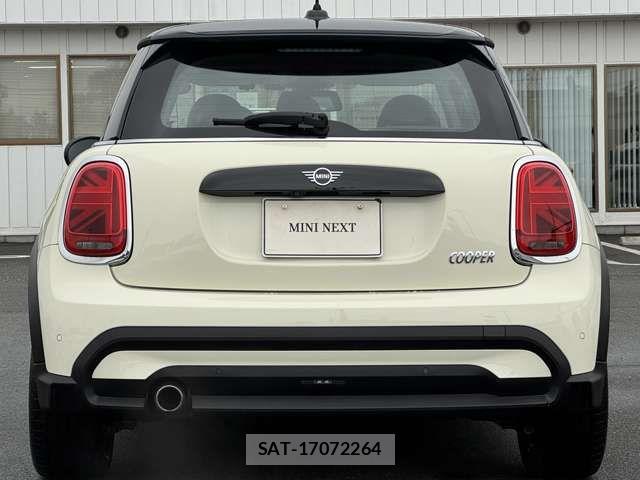 Bmw MINI 2023-05 8036770-9