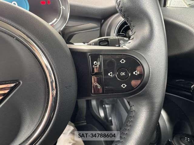 Bmw MINI 2023-10 8074588-9