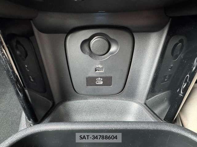 Bmw MINI 2023-10 8074588-16