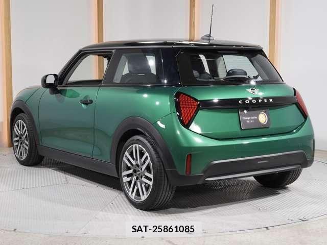 Bmw MINI 2025-03 8074589-1