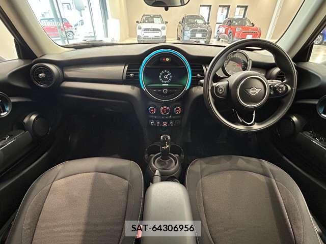 Bmw MINI 2020-09 8131230-1