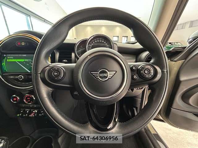 Bmw MINI 2020-09 8131230-19