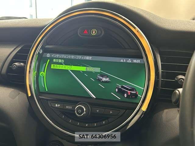 Bmw MINI 2020-09 8131230-8