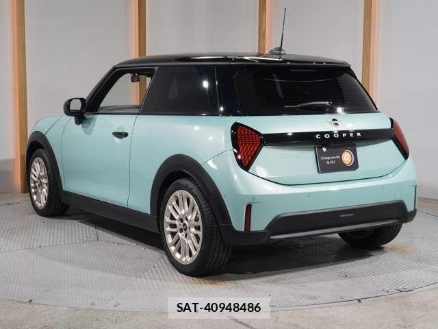 Bmw MINI 2025-11 8131226-1