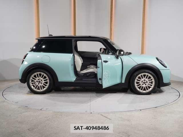 Bmw MINI 2025-11 8131226-21