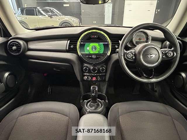 Bmw MINI 2020-12 8131231-1
