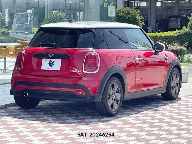 Bmw MINI 2022-07 8131229-17