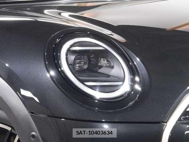 Bmw MINI 2024-12 8131225-18