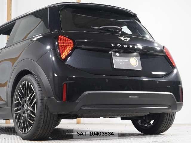 Bmw MINI 2024-12 8131225-24
