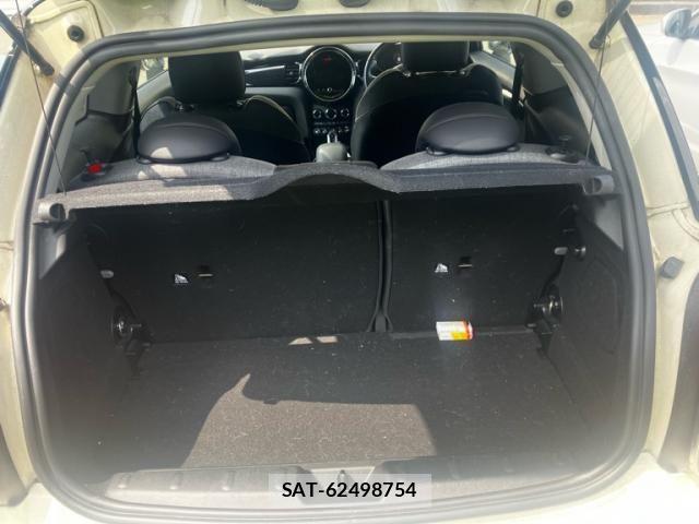 Bmw MINI 2021-12 8158813-15