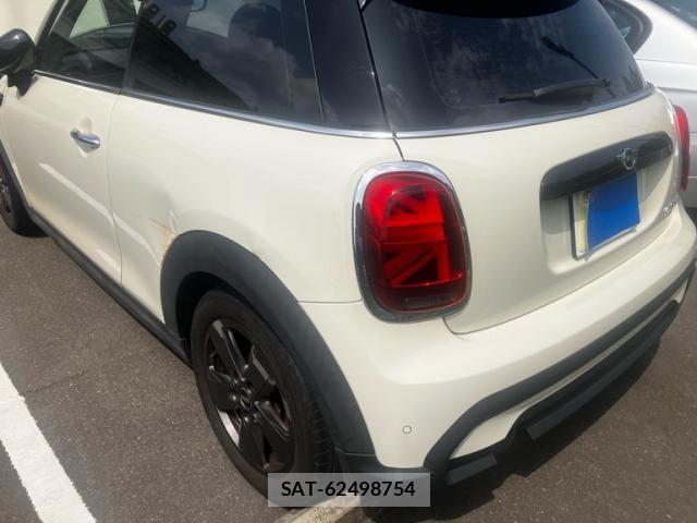 Bmw MINI 2021-12 8158813-4