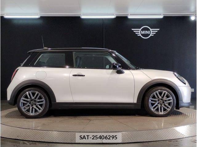 Bmw MINI 2024-07 8208724-7
