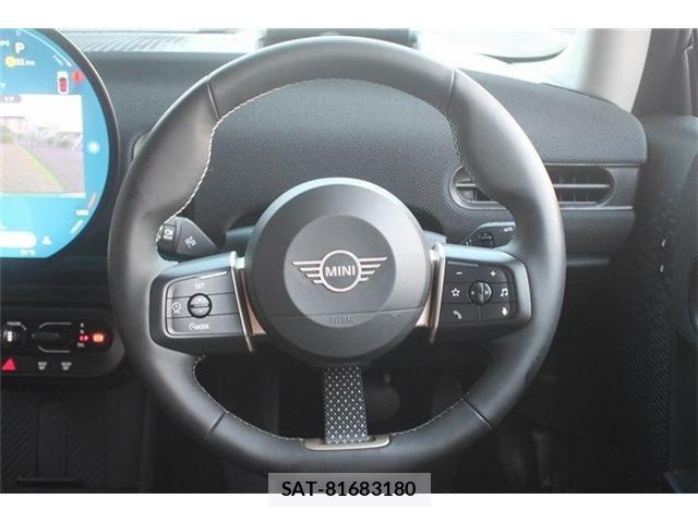 Bmw MINI 2025-08 8208718-19