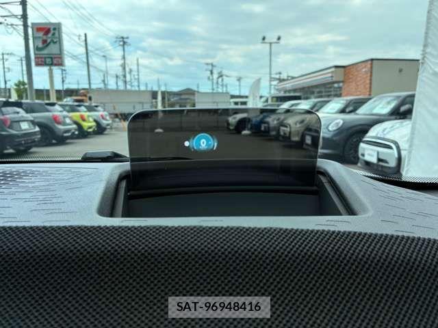 Bmw MINI 2025-07 8208714-15