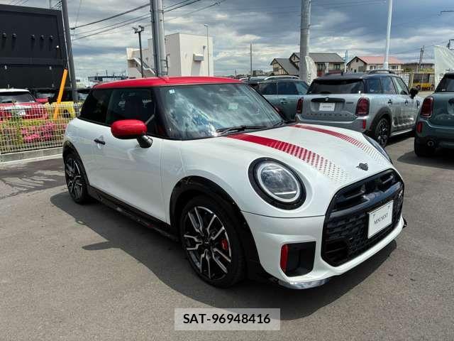Bmw MINI 2025-07 8208714-2