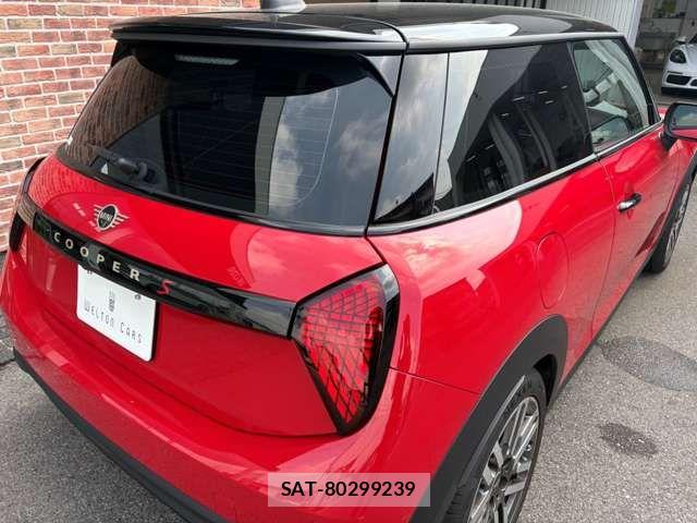 Bmw MINI 2024-07 8208713-10