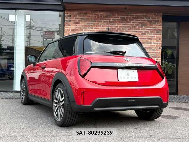 Bmw MINI 2024-07 8208713-6