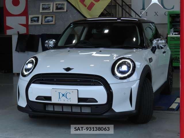 Bmw MINI 2024-04 8208723-23