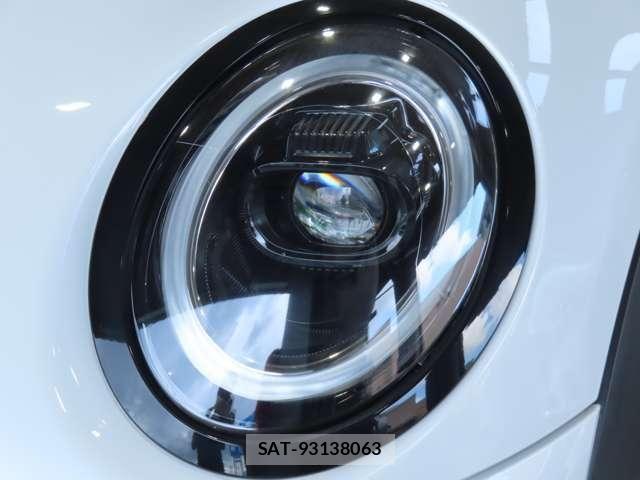 Bmw MINI 2024-04 8208723-2