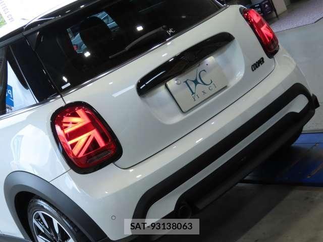 Bmw MINI 2024-04 8208723-7