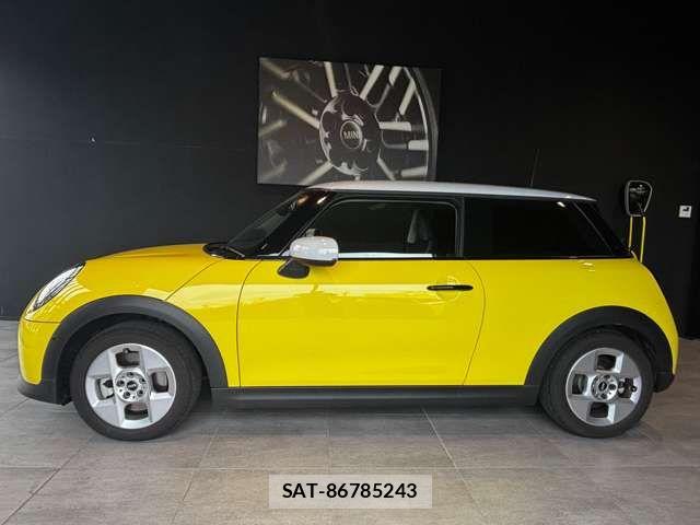 Bmw MINI 2024-09 8208721-2