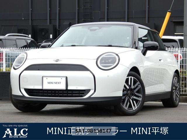 Bmw MINI 2024-08 8208719-0