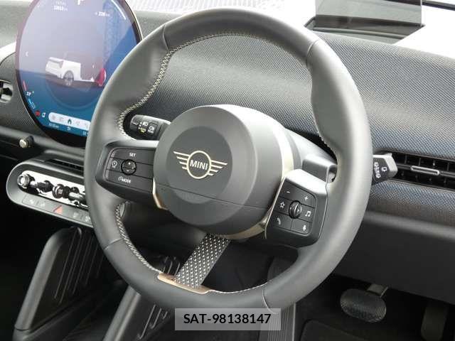 Bmw MINI 2024-08 8208719-7