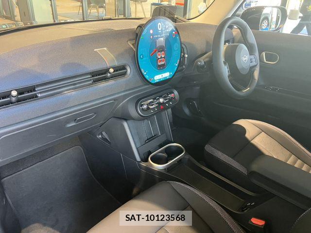 Bmw MINI 2025-10 8208716-15