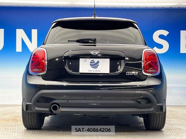 Bmw MINI 2023-01 8245923-16