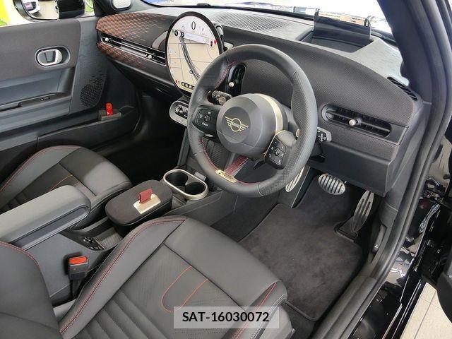 Bmw MINI 2025-10 8245920-14