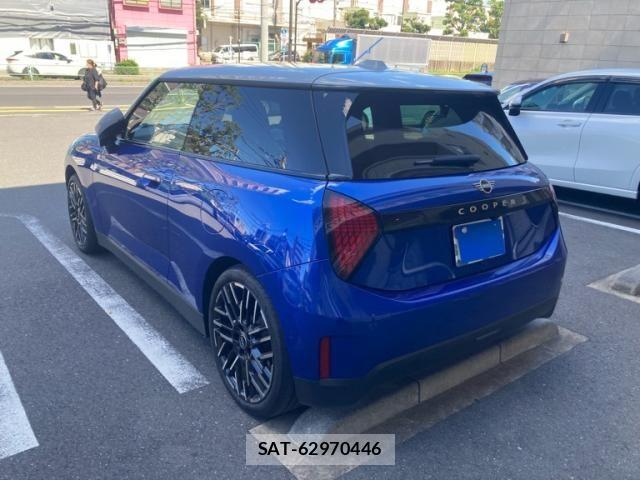 Bmw MINI 2024-07 8245924-2