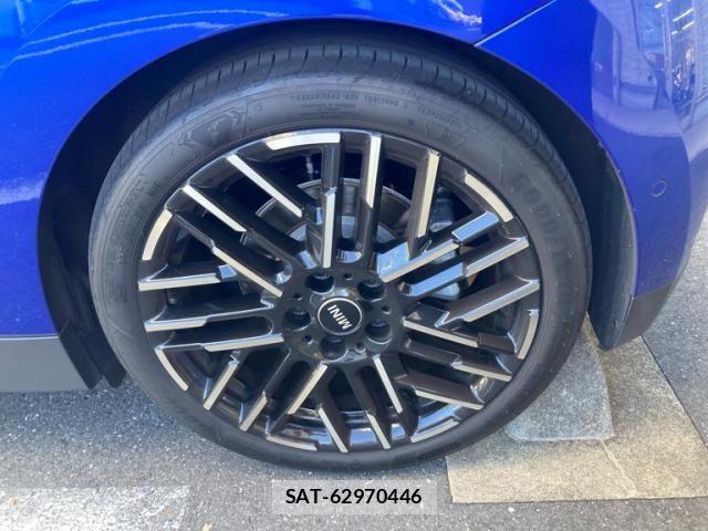 Bmw MINI 2024-07 8245924-8