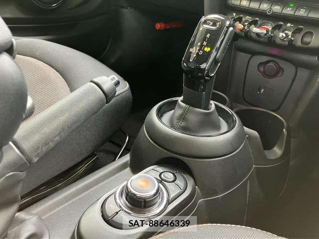 Bmw MINI 2020-05 8336774-18