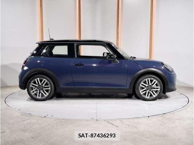 Bmw MINI 2025-10 8354945-20