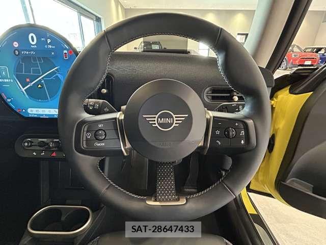 Bmw MINI 2024-10 8354947-17