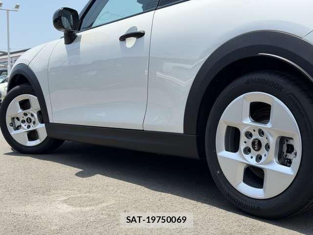 Bmw MINI 2025-10 8354944-10