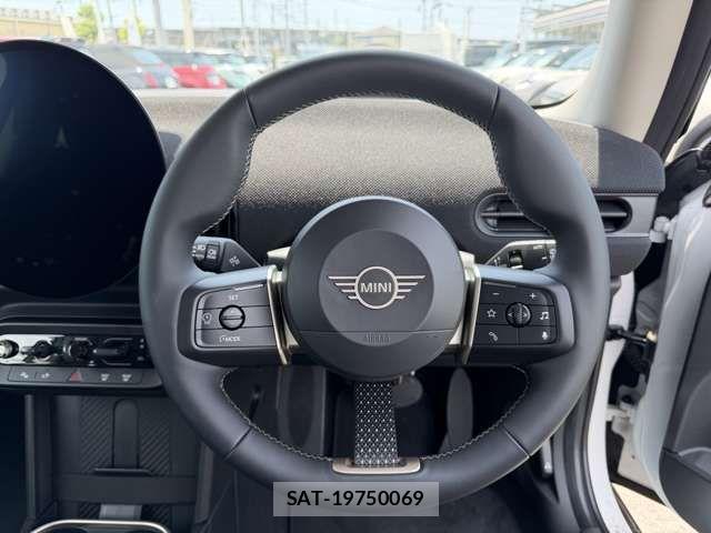 Bmw MINI 2025-10 8354944-19