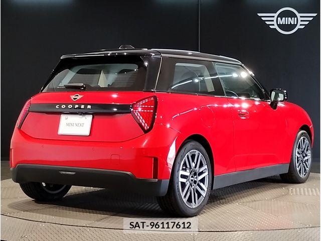 Bmw MINI 2024-09 8367009-2