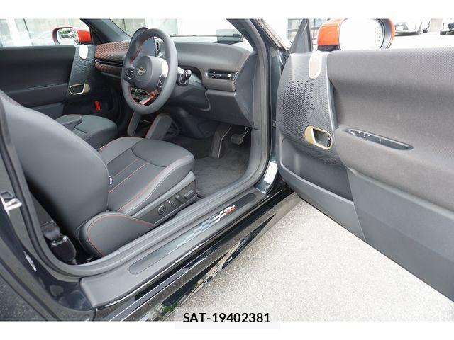 Bmw MINI 2025-05 8413590-17