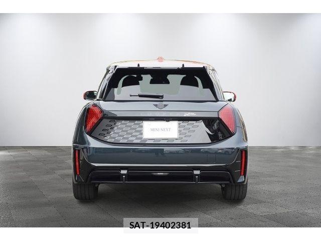 Bmw MINI 2025-05 8413590-3