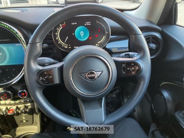 Bmw MINI 2023-01 8413598-13
