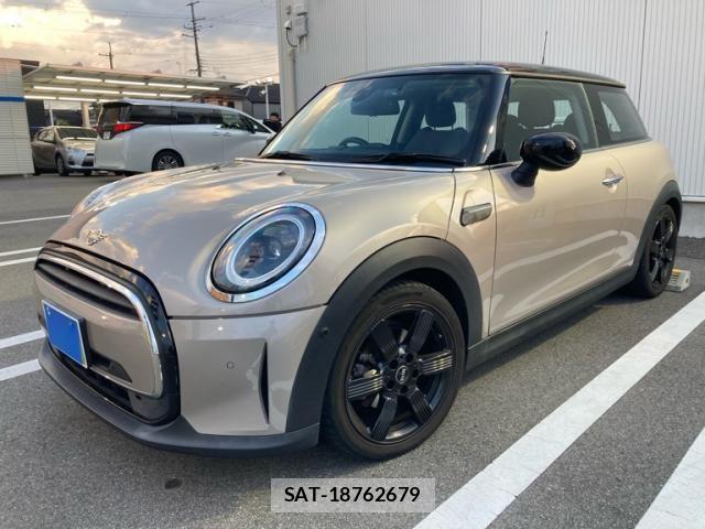 Bmw MINI 2023-01 8413598-1