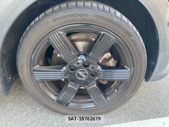 Bmw MINI 2023-01 8413598-7